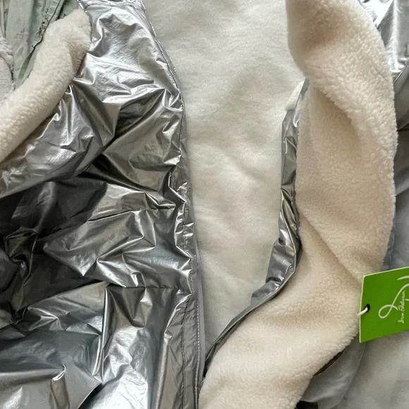 Sam Edelman METALLIC FLEECE TRIM HOODED PUFF COAT IN SILVER NWT - Picture 9 of 14